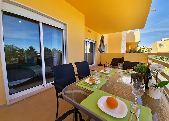 Apartament Royal Garden T2 By Yha